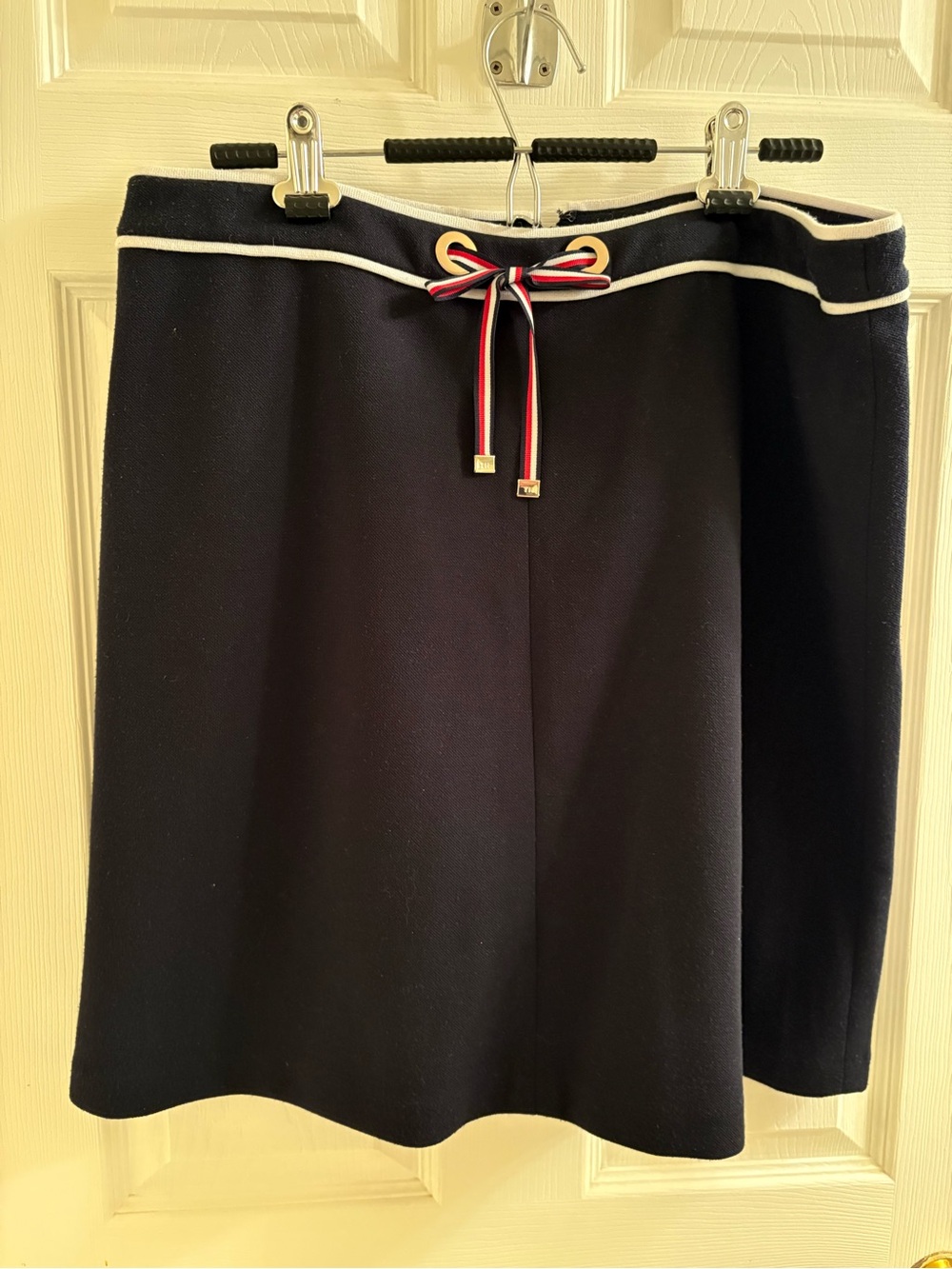 Tommy Hilfiger Navy A-Line Skirt with Contrast Piping and Signature Ribbon
